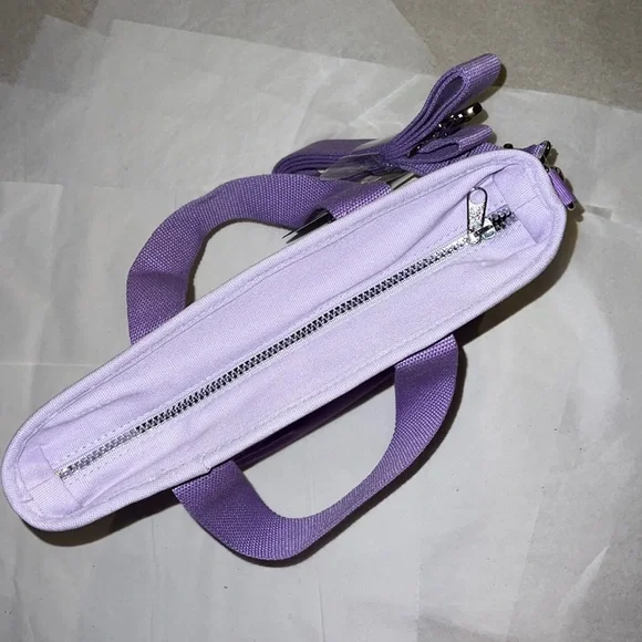 Disney Mickey and Friends Tote Bag - Picture 12 of 13